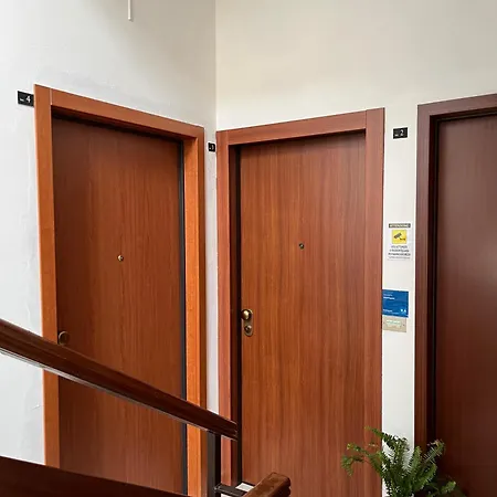 アパート Minevaganti アンコーナ