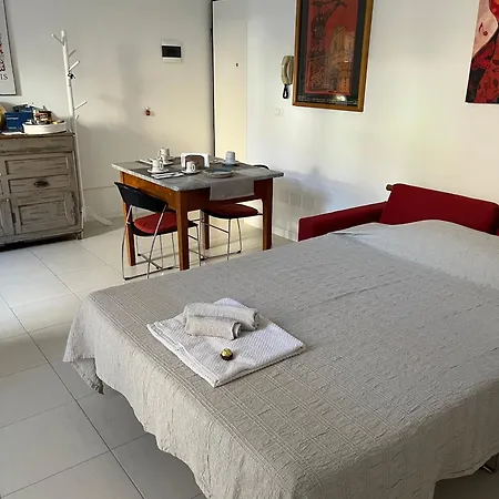 Minevaganti Apartment